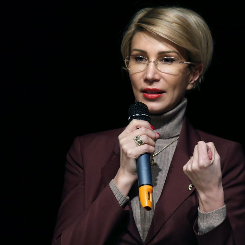 Guvernul PNL își angajează răspunderea pe legea privind alegerea primarilor în două tururi, conform declarațiilor Ralucăi Turcan.