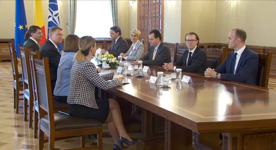 Guvernul României s-a DETONAT: Ministrul Finanțelor a recunoscut că PNL a vrut să șteargă datoriile uriașe ale unei bănci!