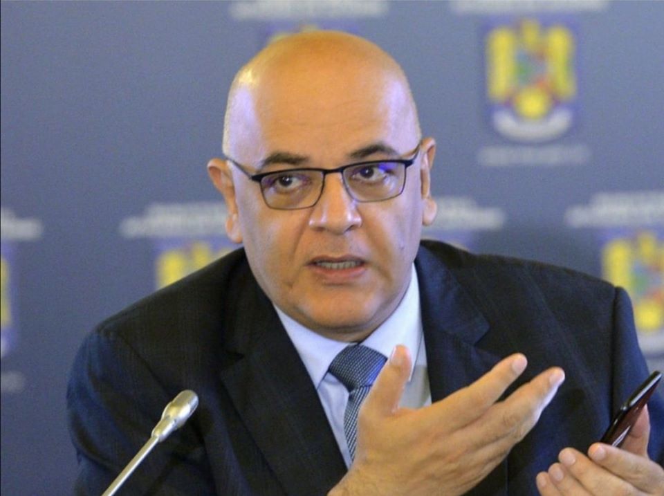 Raed Arafat, semnal de alarmă privind privatizarea din Sănătate: O vizită la UPU ar putea costa 10.000 de&nbsp;lei!