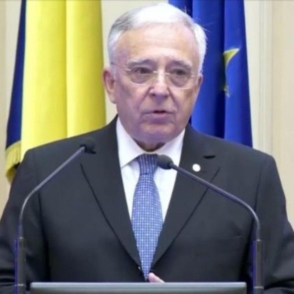 Isărescu, despre experiența lui, ”limitată”, de fermier