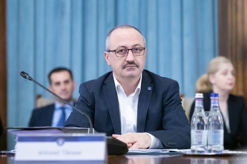 Secretarul guvernului anunță că OUG-urile adoptate de Orban NU au avizul CES: E doar o condiție de formă