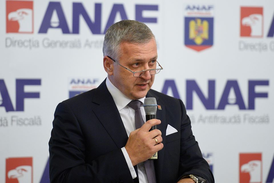 Profeție sumbră pentru PLUS: Partidul fripturiștilor de laborator se pregătește să iasă din scenă, parazitarea USR nu le-a reușit