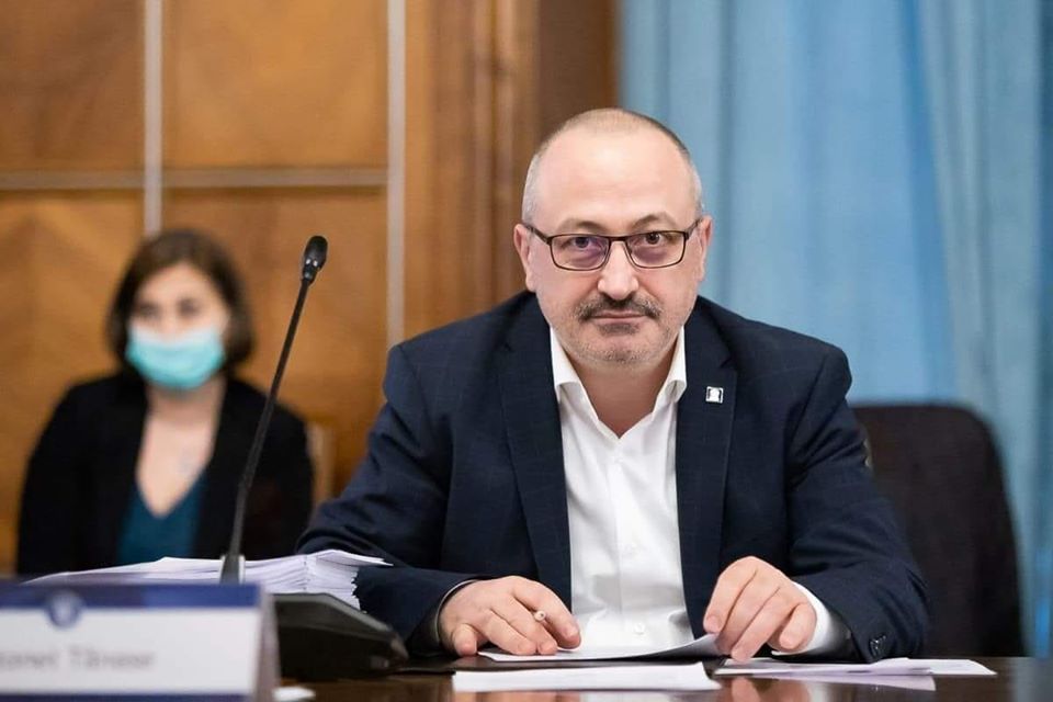 Ordonanța de urgență care amână plata ratelor, retrasă de Guvern