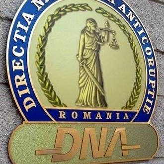 Mita cerută de directorul Unifarm unei societăți pentru achiziția de măști și combinezoane a fost de 760.000 de euro – Ionel și-ar fi pus un subaltern să&nbsp;mintă