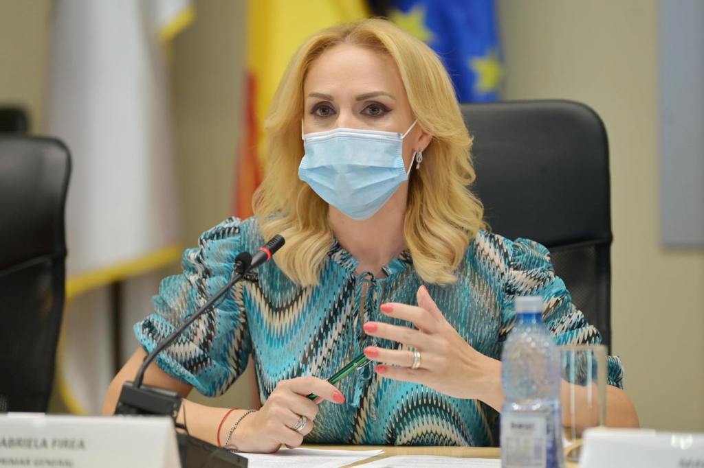 Gabriela Firea: Somez Guvernul PNL Ludovic Orban să renunțe la a-i apăra pe pedofili!