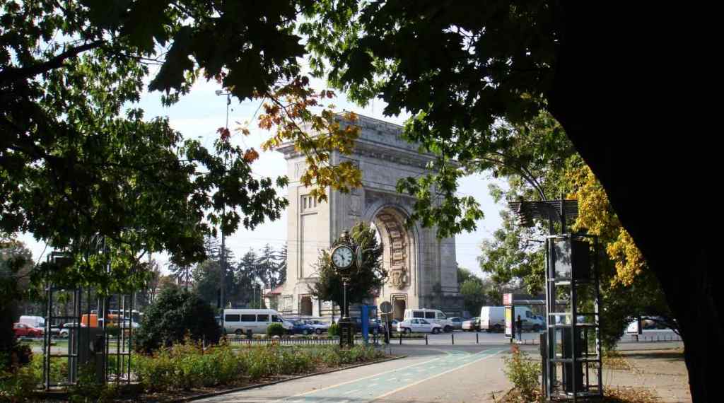 Încă se poate vizita Arcul de Triumf | Expoziție impresionantă înăuntru și priveliște pe măsură