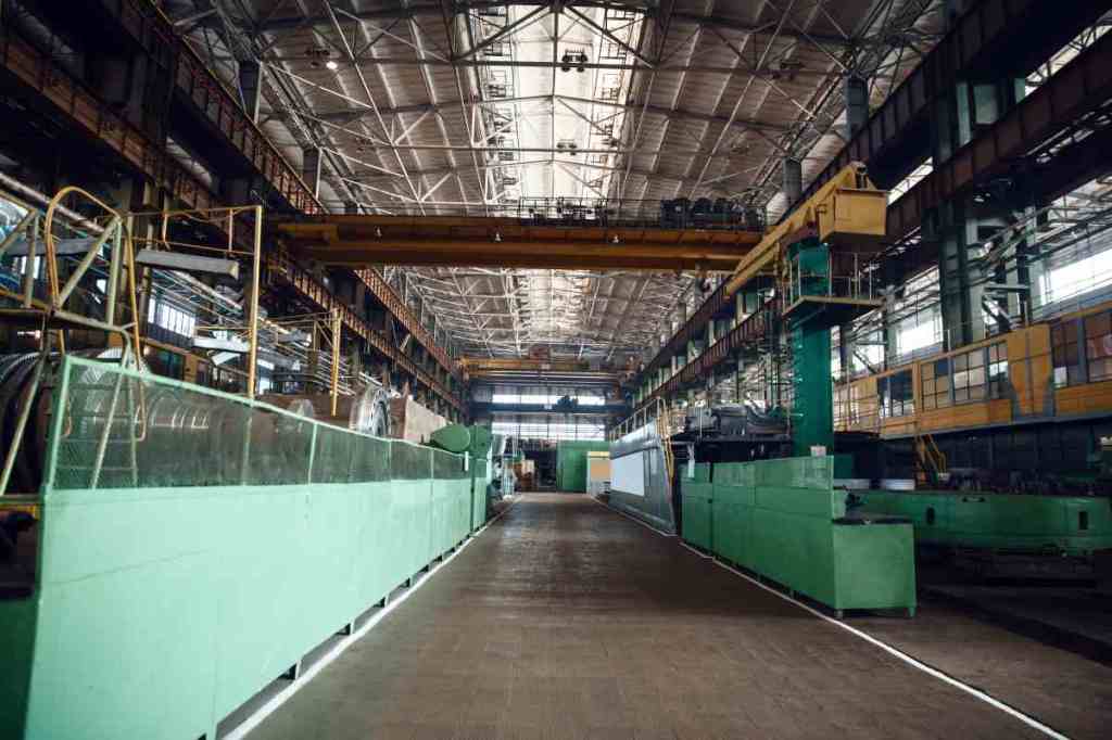 Mai multă muniție de tip NATO produsă în România | UM Cugir crește capacitatea de&nbsp;producție