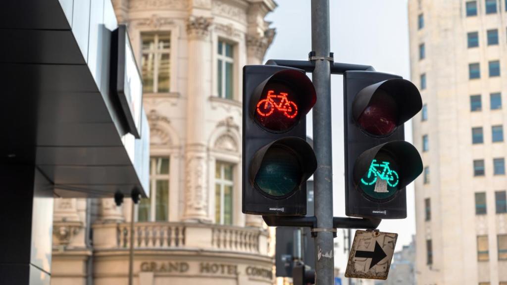 Bucureștenii vor putea verifica în timp real calitatea aerului la ei în oraș