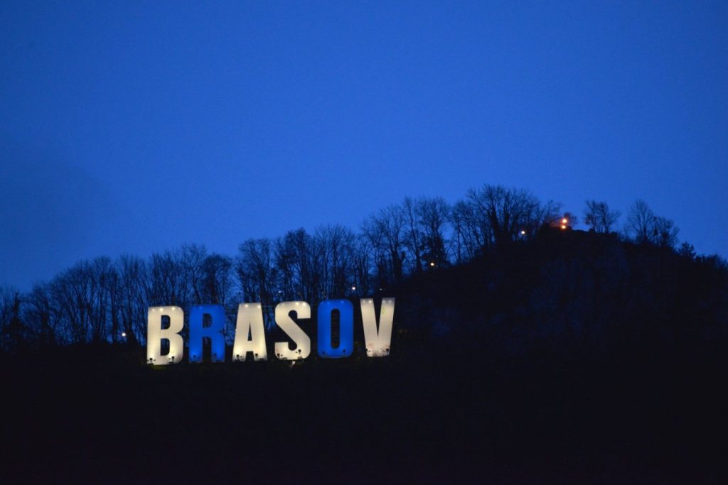 Celebrul semn al Brașovului, luminat în culorile&nbsp;Israelului